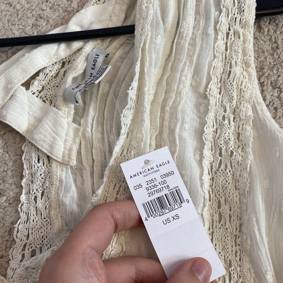 American Eagle Lace Tank - Picture 2 of 3